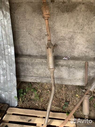 Труба резонатор корпус без катализатора BYD F3