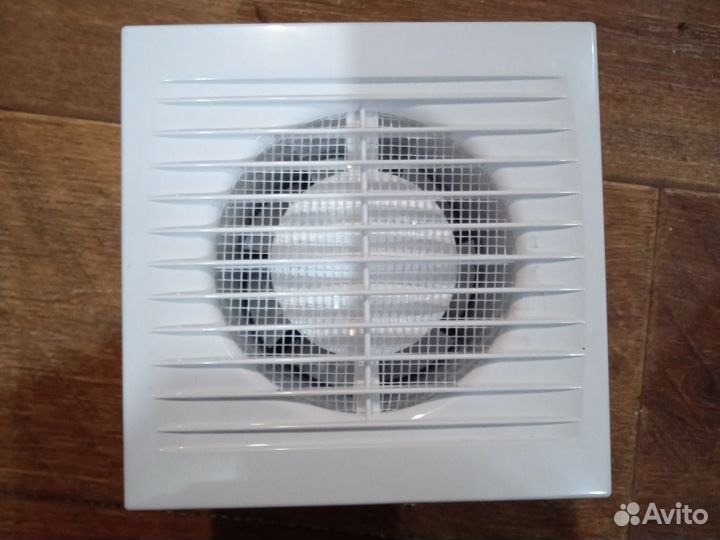 Вентилятор вытяжной