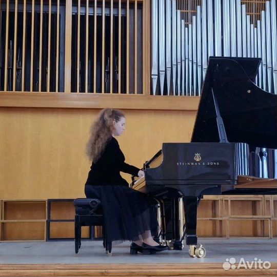 Учитель по фортепиано