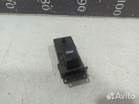 Кнопка стеклоподъемника