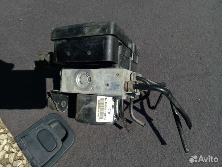 Блок управления ABS VW