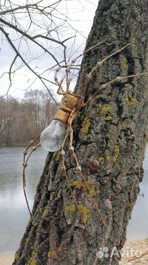 Настольная фигурка