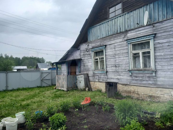 Дом 25 м² на участке 6,5 сот.