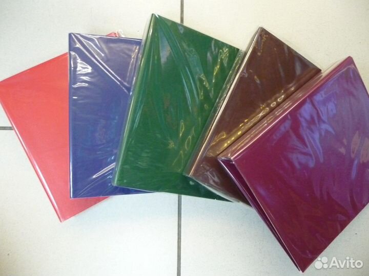 Альбом для монет 25 р блистерный 3 вида