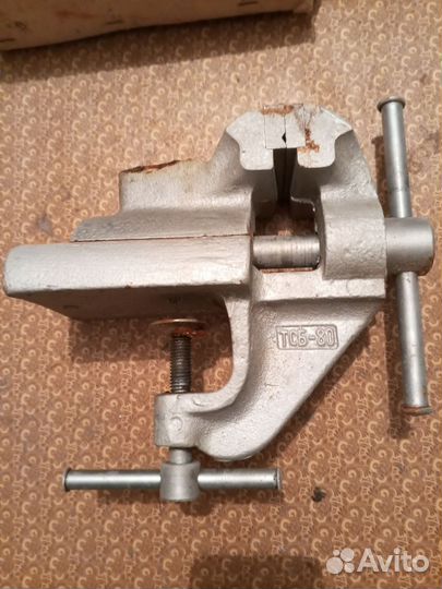 Тиски слесарные СССР