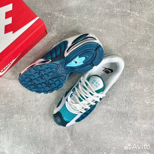 Nike Air Max Tailwind 4