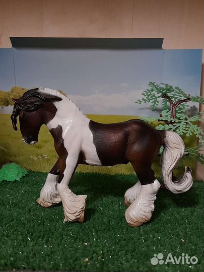 Фигурки лошадей collecta