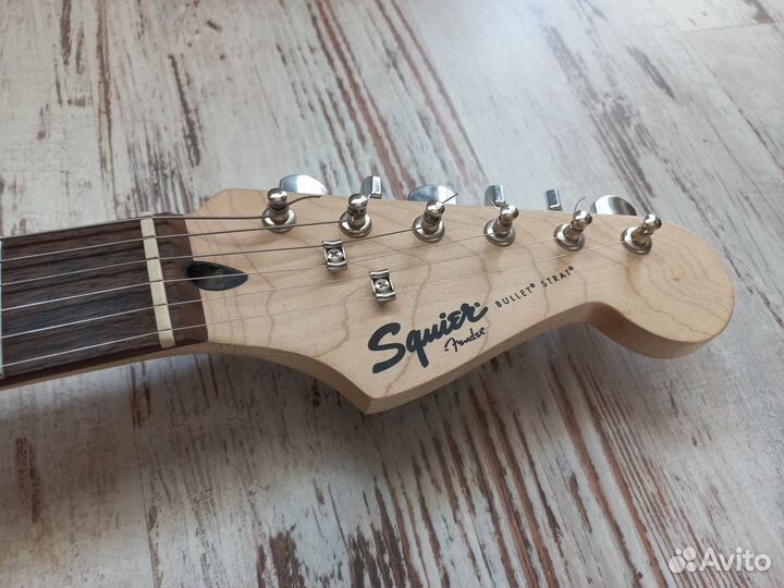 Электрогитара Fender Squier bullet HSS (Индонезия)