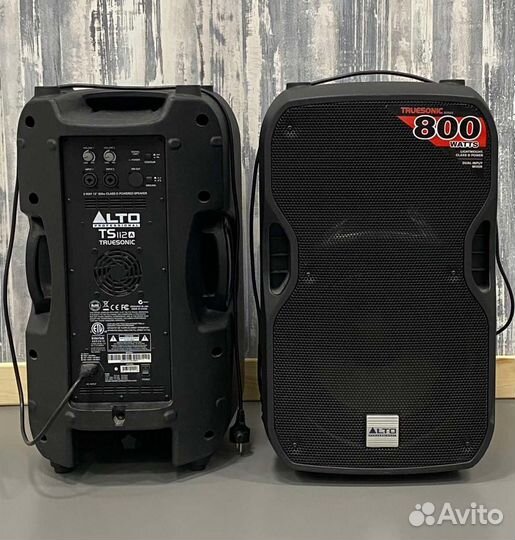 Музыкальная колонка