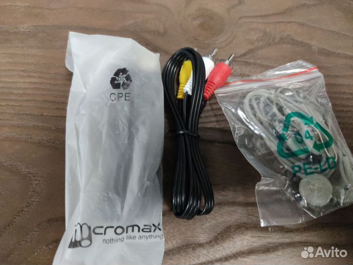 Игровая приставка DataFrog X12 8Gb 10000 игр