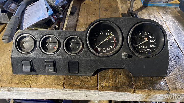 Приборная панель ваз 2106