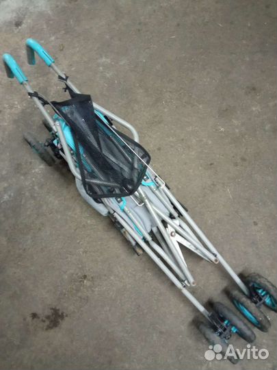 Прогулочная коляска трость