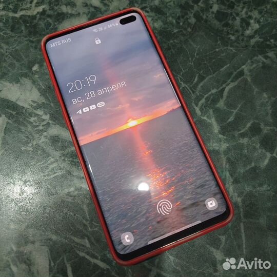 Samsung Galaxy S10+, 8/128 ГБ