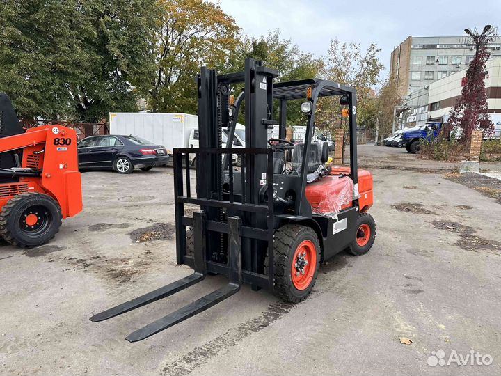 Вилочный погрузчик Sinomach ZGX30-X24, 2023