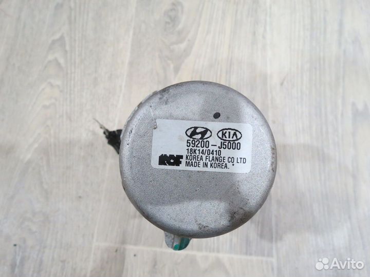 Вакуумный насос Kia Stinger