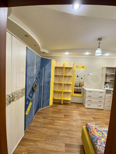 2-к. квартира, 54 м², 6/9 эт.