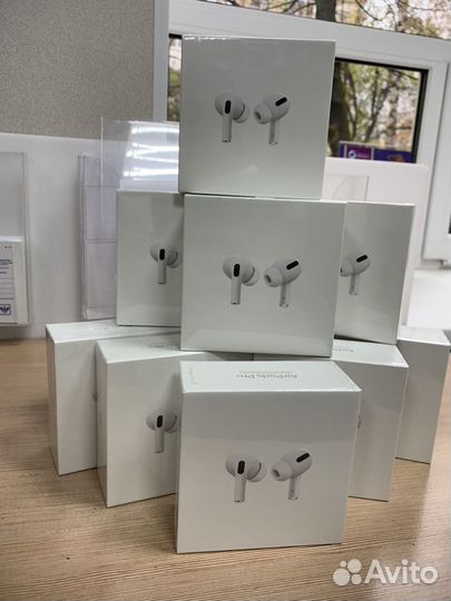 Наушники AirPods Pro