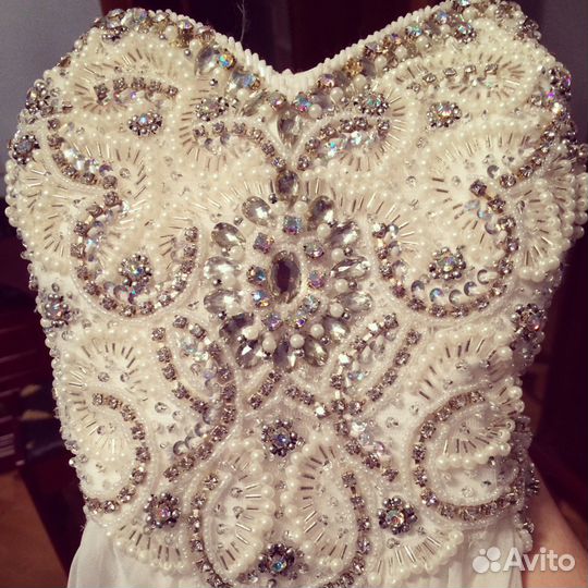 Вечернее платье