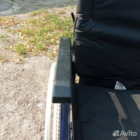 Коляска инвалидная уличная