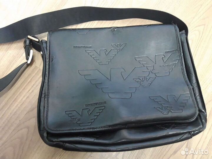 Сумка Emporio Armani