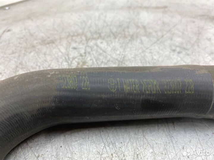 Патрубок радиатора Toyota Auris E15 хэтчбек 1.6 Л