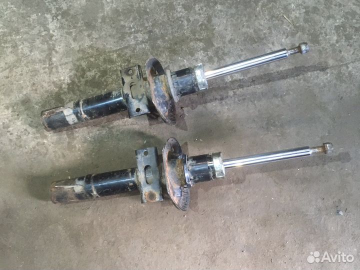 Амортизаторы перед А2 Фабия 1 2 Поло 4