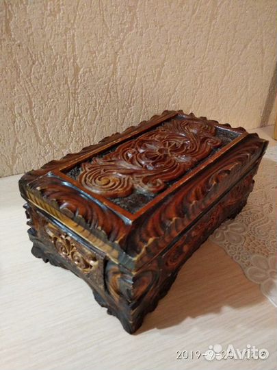 Шкатулка ручной работы