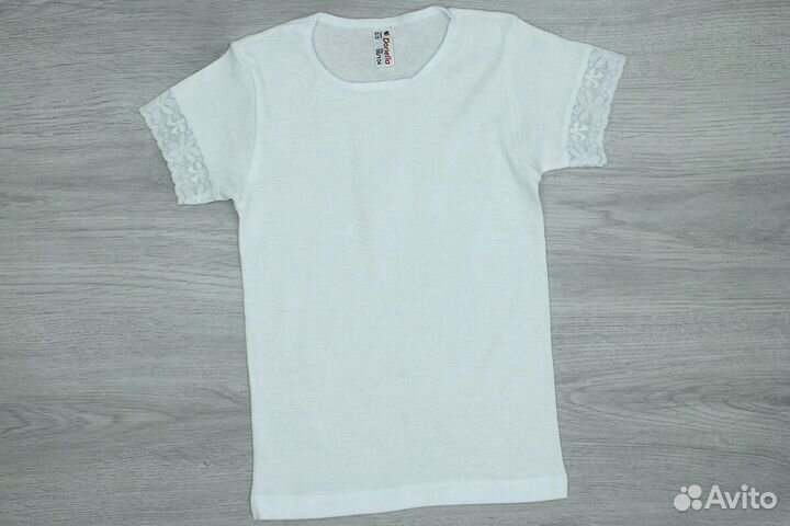 Белые футболочки для девочек и мальчиков