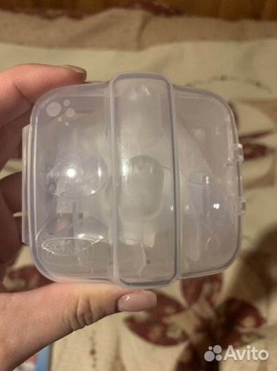 Накладки chicco новые