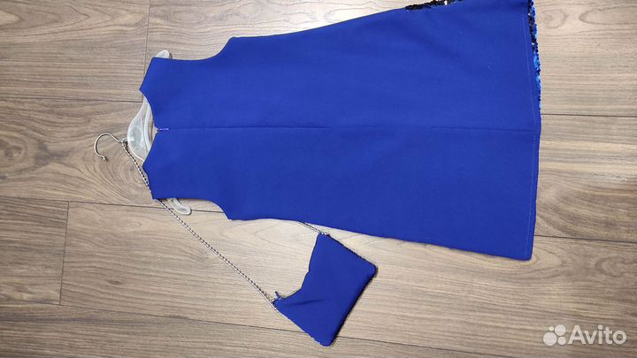 Платье нарядное для девочки, рост 122