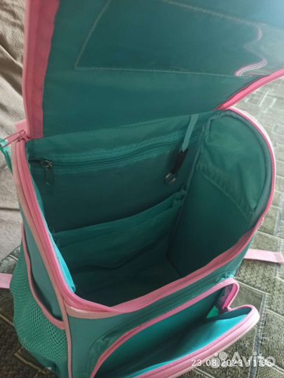 Рюкзак школьный
