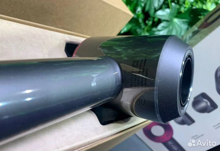 Фен dyson supersonic+ комплект расчесок в подарок