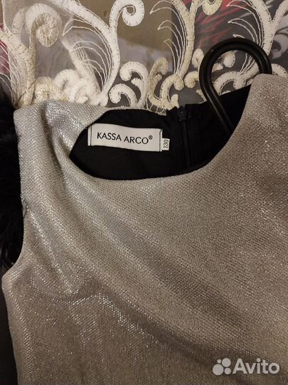 Платье на 6-7 лет