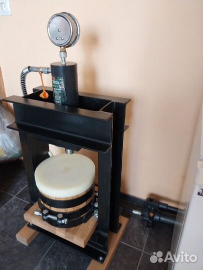 Пресс гидравлический для холодного отжима масла