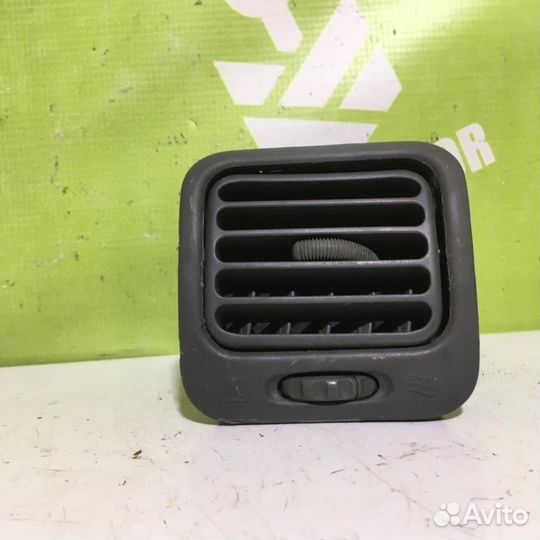 Дефлектор воздушный Сузуки Гранд Витара