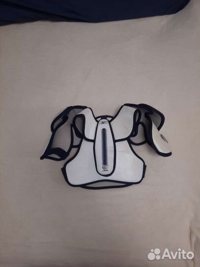 Хоккейная экипировка для детей, с коньками