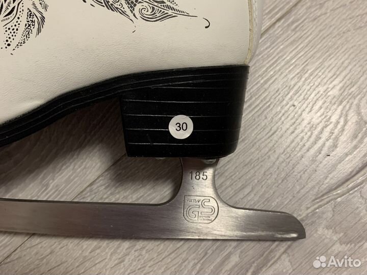 Коньки фигурные детские 30 размер