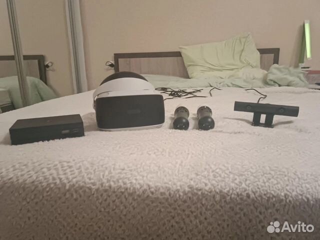 Playstation VR v2 + PS Camera + PS Move x2