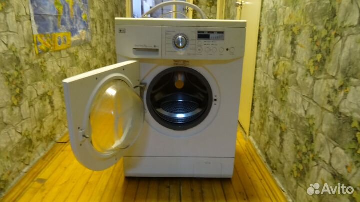 Стиральная машина бу LG 5 кг