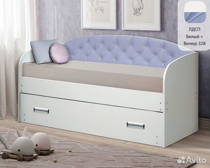 Кровать выдвижная с мягкой спинкой