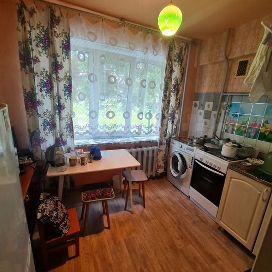 3-к. квартира, 72 м², 1/4 эт.