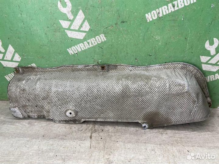 Экран тепловой бмв Х3 Ф25 2010-2017