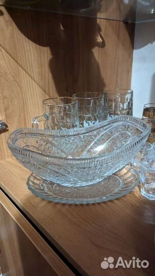 Конфетница хрустальная