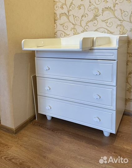 Комод с пеленальным столиком