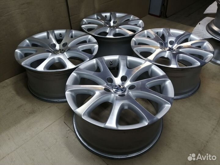 Диски 5x130 R19 9J Et60 Volkswagen Touareg (GP)