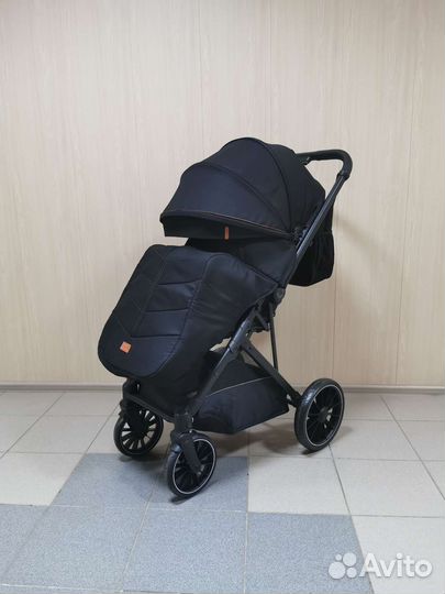 Коляска с перекидной ручкой Luxmom H2 новая