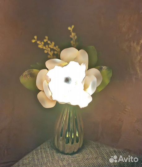 Светильник Магнолия ручная работа