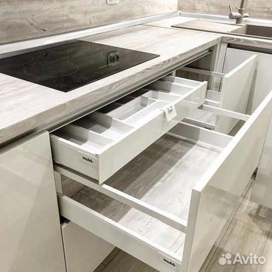 Кухонный гарнитур на заказ. Кратчайшие сроки