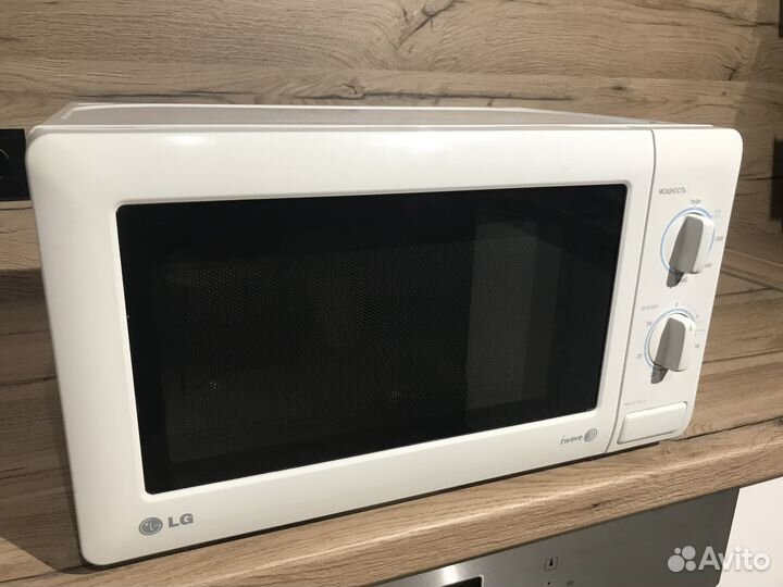 Микроволновая печь LG MS20F22gy