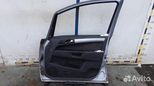 Дверь передняя правая opel zafira B (CEA34E201)